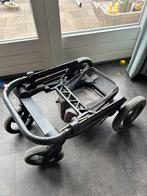 Mutsy nio kinderwagen, met reiswieg, zitgedeelte en adapters, Ophalen, Gebruikt, Mutsy, Met reiswieg