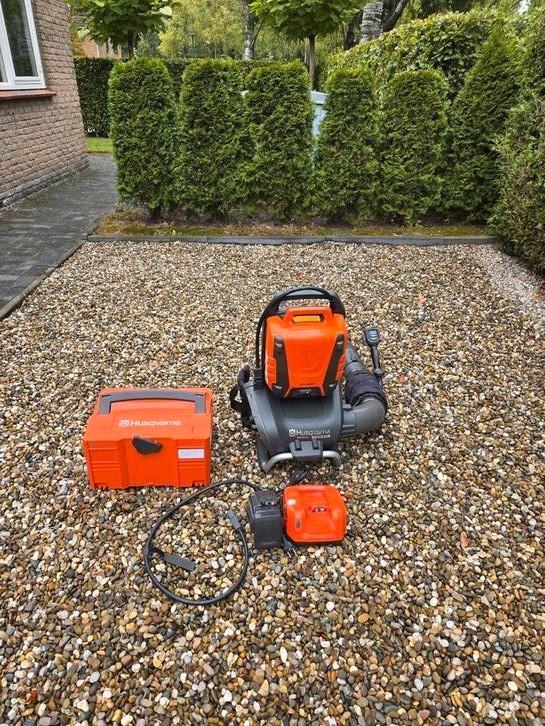 Husqvarna BLi950x + 550ibtx accu bladblazer, Tuin en Terras, Hand-tuingereedschap, Gebruikt, Ophalen of Verzenden