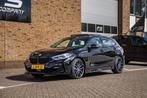 BMW 1-serie 118i EDE M Sport, NAP, Leder, Pano, Ambient, 65 €/maand, Achterwielaandrijving, Gebruikt, Zwart