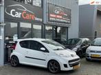 Peugeot 107 1.0-12V Urban Move|APK06-2026|Carplay|AIRCO|SPOR, Auto's, Voorwielaandrijving, Stof, Gebruikt, Zwart