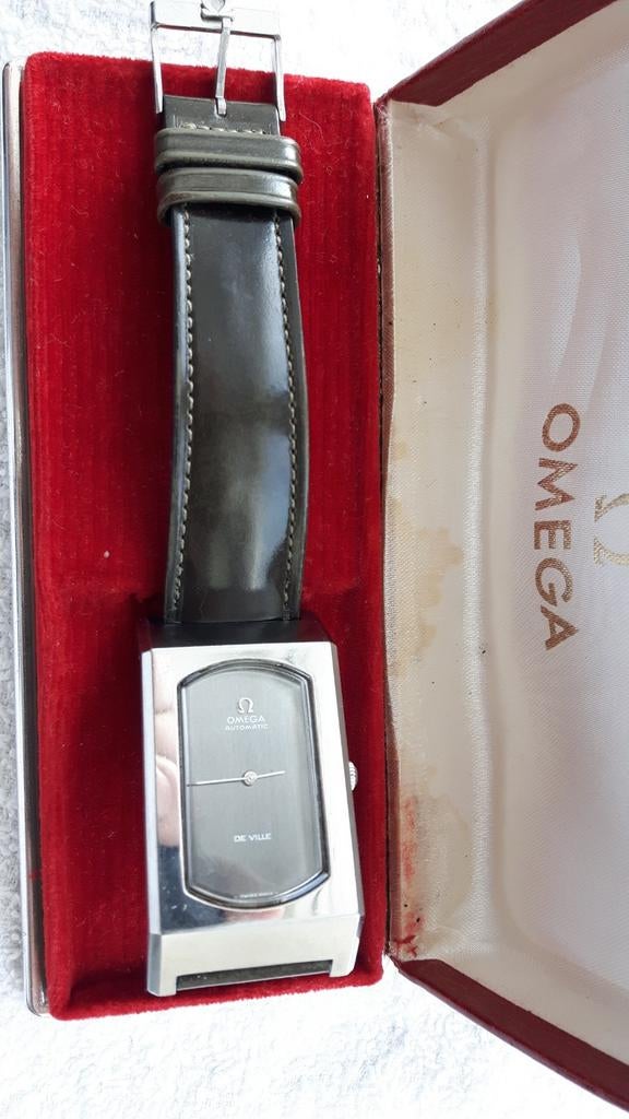 Omega Deville automaat, Ophalen