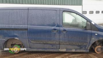 Laaddeur Bus Zijkant van een Citroen Jumpy (KNPB) beschikbaar voor biedingen