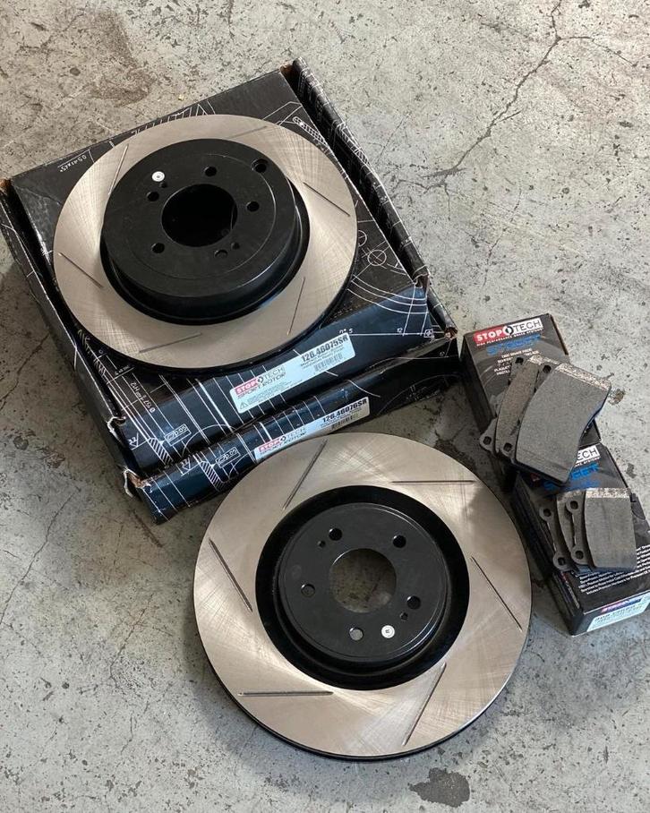 Stoptech sport remschijven en blokken set - Evolution X 10, Auto diversen, Tuning en Styling, Ophalen of Verzenden