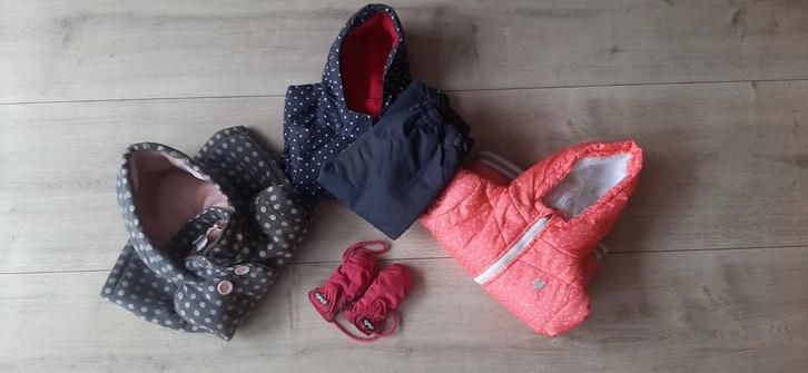 Meisjes jassen, skipak en wantjes oa maat 86, Kinderen en Baby's, Kinderkleding | Overige, Zo goed als nieuw, Meisje, Ophalen of Verzenden