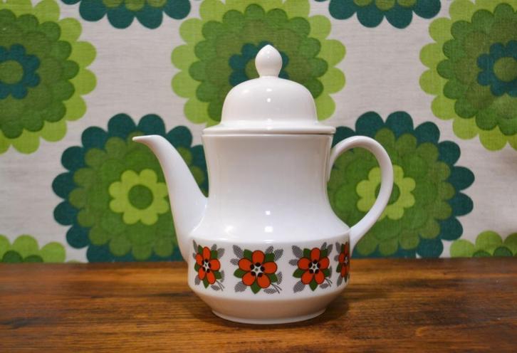 Retro porseleinen theepot – Bavaria Germany, Verzamelen, Retro, Huis en Inrichting, Ophalen of Verzenden