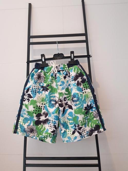 Leuke zwembroek, maat 128/134, Kinderen en Baby's, Kinderkleding | Kinder-zwemkleding, Gebruikt, Zwembroek, Maat 128, Jongen, Ophalen of Verzenden