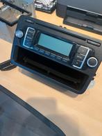 Originele radio vw, Auto diversen, Autoradio's, Ophalen of Verzenden, Zo goed als nieuw