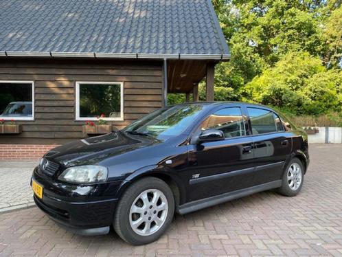 Mooie Opel Astra 1.6 8V  Zwart 1e Eigenaar  Nieuwe Apk Airco, Auto's, Opel, Bedrijf, Astra, Airbags, Airconditioning, Centrale vergrendeling