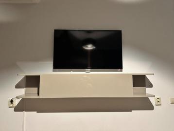 tv-kast Ikea  beschikbaar voor biedingen