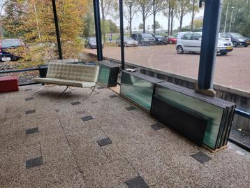 59 dubbel glas ruiten 1535 x 625 x 16 beschikbaar voor biedingen