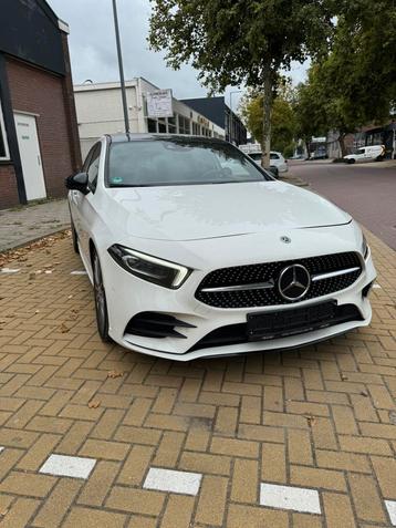 Mercedes Benz A220 benzine AMG LINE PANORAMADAK Full option beschikbaar voor biedingen