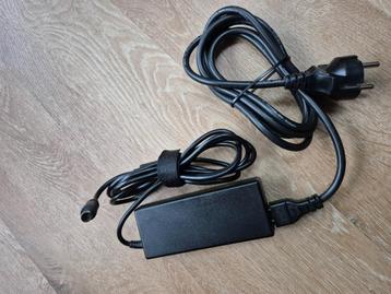 Dell 90W OEM laptop adapter PA-1900-32D2 incl. netsnoer beschikbaar voor biedingen