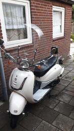 Fosti Grande Retro Scooter - Wit, Ophalen of Verzenden, Gebruikt, Benzine, Fosti