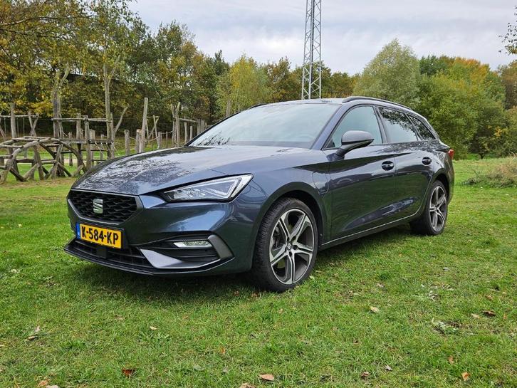 Seat Leon Sportstourer 1.4TSI E-hybrid PHEV 204pk Dsg-6 2020, Auto's, Seat, Particulier, Leon, ABS, Adaptieve lichten, Adaptive Cruise Control