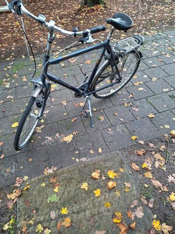 Gazelle heren sportfiets met versnellingen en slot. beschikbaar voor biedingen