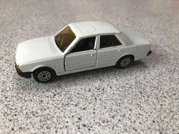 Peugeot 505 (serie 1) van Norev 1:43 beschikbaar voor biedingen