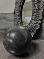 Stenen bol zwart 10 cm, Verzamelen, Mineralen en Fossielen, Ophalen of Verzenden