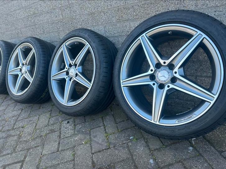 18 inch. Mercedes AMG W205 breedset, Auto-onderdelen, Banden en Velgen, Zomerbanden, 18 inch, 225 mm, Nieuw, Ophalen
