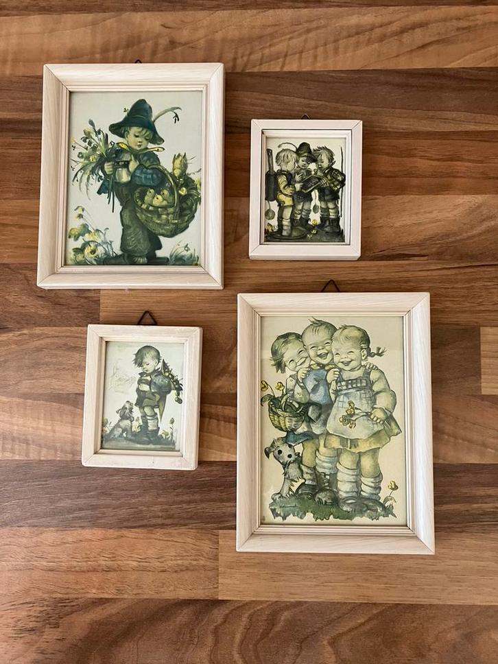 HUMMELTJE 4x vintage prentjes ingelijst, Huis en Inrichting, Woonaccessoires | Schilderijen, Tekeningen en Foto's, Zo goed als nieuw