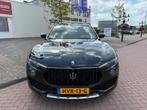 Maserati Levante V6 Diesel 275pk AWD Aut. 2017 Zwart, Auto's, 14 km/l, Diesel, Vierwielaandrijving, Particulier
