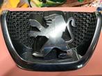 Peugeot. Embleem., Gebruikt, Voor, Ophalen of Verzenden, Bumper