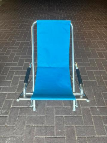 Aluminium/ zeer licht gewicht strandstoelen eventueel 2 st. beschikbaar voor biedingen