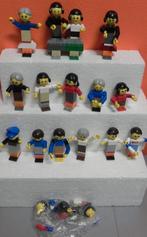 lego popjes - minifiguren -uit omas tijd van alles voetbal, Ophalen of Verzenden, Zo goed als nieuw, Losse stenen, Lego