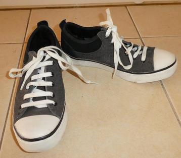 UGG dames sneakers 37 canvas suède bontvoering zwart grijs beschikbaar voor biedingen