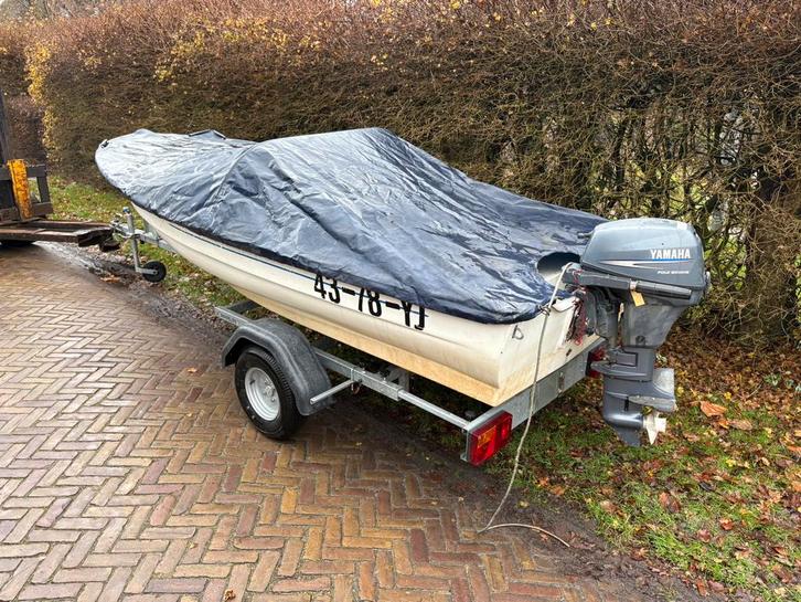 Elan 401 met 6pk 4takt Yamaha + trailer, visboot, Watersport en Boten, Vis- en Consoleboten, Zo goed als nieuw, Tot 10 pk, 3 tot 6 meter
