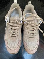 IRO sneakers curverunners maat 39, Kleding | Dames, Schoenen, Ophalen of Verzenden, Gedragen, Beige, Sneakers of Gympen