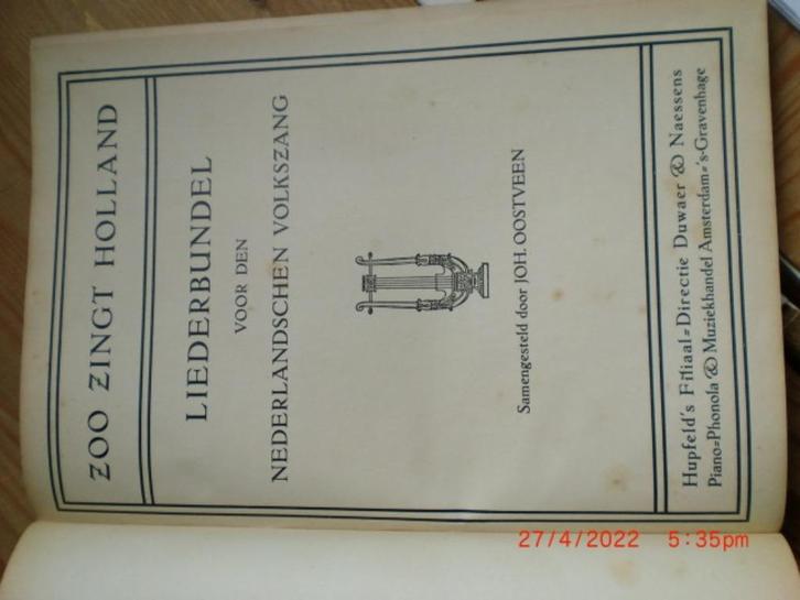 Zoo Zingt Holland Liederbundel, Muziek en Instrumenten, Bladmuziek, Gebruikt, Thema, Populair, Piano, Zang, Ophalen of Verzenden