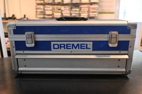 Dremel 8220 | Draadloze Multitool!, Doe-het-zelf en Verbouw, Gereedschap | Handgereedschap, Gebruikt, Ophalen of Verzenden