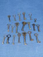 Verzameling van 20 vintage oude metalen sleutels., Ophalen of Verzenden