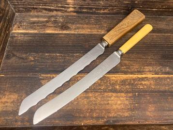 Antieke broodmessen F.D. Bastet M. Bernard & Co mes set beschikbaar voor biedingen