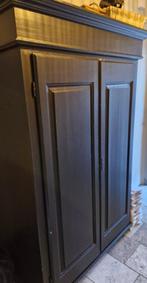Garderobe kast, Huis en Inrichting, Kasten | Kledingkasten, Ophalen, Gebruikt, 100 tot 150 cm, Met hangruimte