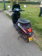 Vespa sprint 50 2021, Fietsen en Brommers, Scooters | Vespa, Ophalen, Overige modellen, Maximaal 45 km/u, Zo goed als nieuw