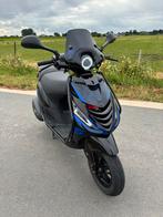 Zip IGET E5 2021, Fietsen en Brommers, Scooters | Piaggio, Ophalen, Maximaal 45 km/u, Zip, Zo goed als nieuw