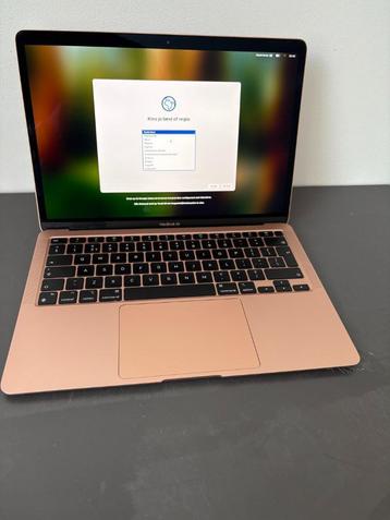 macbook air 13-10 M1 - 8GB geheugen - 256GB SSD beschikbaar voor biedingen