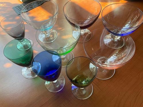 Gekleurde glazen kristal, Huis en Inrichting, Keuken | Servies, Zo goed als nieuw, Glas of Glazen, Overige stijlen, Ophalen of Verzenden