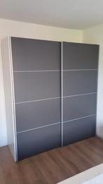 Kleding kast, Huis en Inrichting, Kasten | Kledingkasten, Ophalen of Verzenden, Gebruikt, 50 tot 75 cm, 200 cm of meer