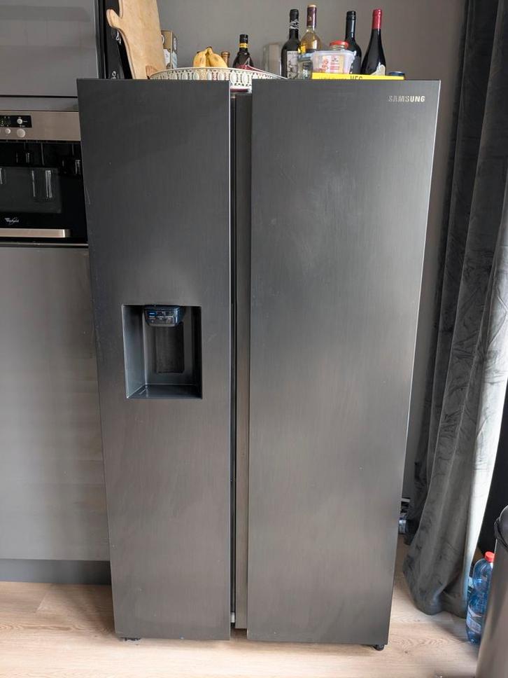 Samsung Amerikaanse koel-/vrieskast, Witgoed en Apparatuur, Koelkasten en IJskasten, Gebruikt, Met vriesvak, 200 liter of meer