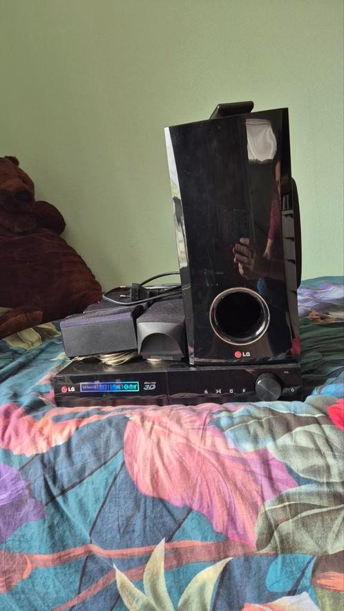 LG 5.1 home cinema set, Audio, Tv en Foto, Home Cinema-sets, Zo goed als nieuw, Blu-ray-speler, Overige merken, Ophalen