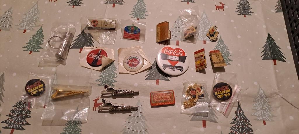 Coca Cola Speldjes, Ketting, Sleutelhanger & Stickers, Ophalen of Verzenden, Nieuw, Merk, Speldje of Pin