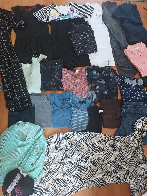 Dameskleding pakket (merk) groot mt XS-S (28×), Kleding | Dames, Dames-kledingpakketten, Zo goed als nieuw, Maat 36 (S), Ophalen of Verzenden