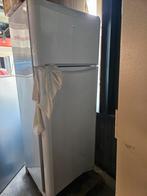 Indesit Koel-Vriescombinatie, Witgoed en Apparatuur, Koelkasten en IJskasten, Ophalen, Gebruikt, 200 liter of meer, 160 cm of meer