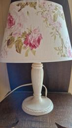 Wedgwood Tafellamp met Bloemenkap, Stof, Klassiek, Ophalen of Verzenden, Zo goed als nieuw
