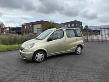Toyota Yaris Verso 1.3 16V AUTOMAAT APK mini camper beschikbaar voor biedingen