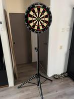Dartbord winmou blade 6 met standaard, Ophalen of Verzenden, Zo goed als nieuw, Dartbord, Soft tip
