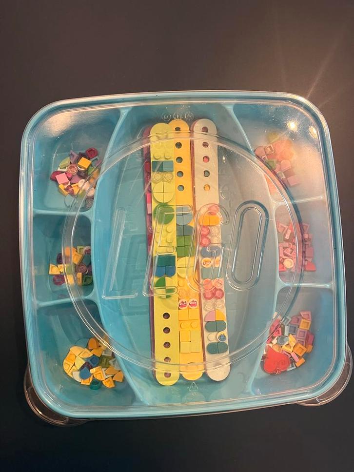 Lego Dots Armbandjes Set - 5 Stuks!, Kinderen en Baby's, Speelgoed | Educatief en Creatief, Zo goed als nieuw, Knutselen, Ophalen of Verzenden