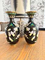 Twee cloisonné vazen, Ophalen of Verzenden